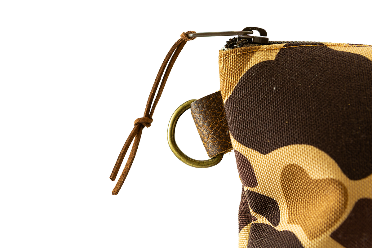 Cordura Canvas Zippered Golf Valuables Field Pouch in Camo