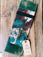 Single Barrel Collection  Yardage Book / Scorecard Holder in Shell Cordovan Marbled Emerald