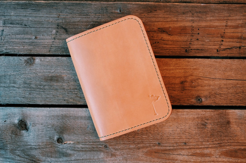 Single Barrel Collection Minimalist Golf Scorecard Holder in Buttero Natural