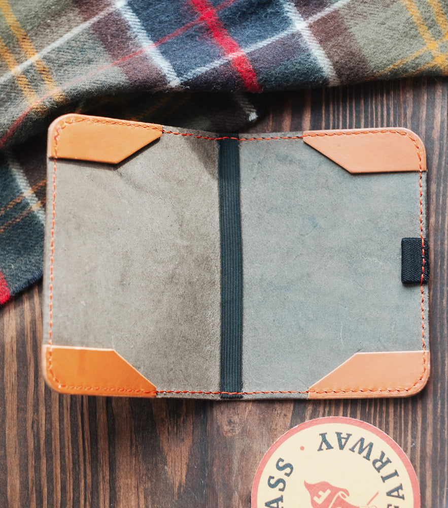 Single Barrel Collection  Minimalist Golf Scorecard Holder in Pueblo Grey