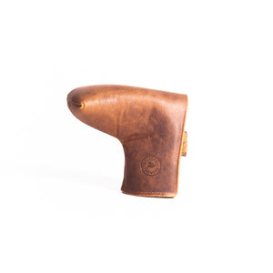 
            
                Load image into Gallery viewer, Redan putter cover in Chestnut Leather
            
        