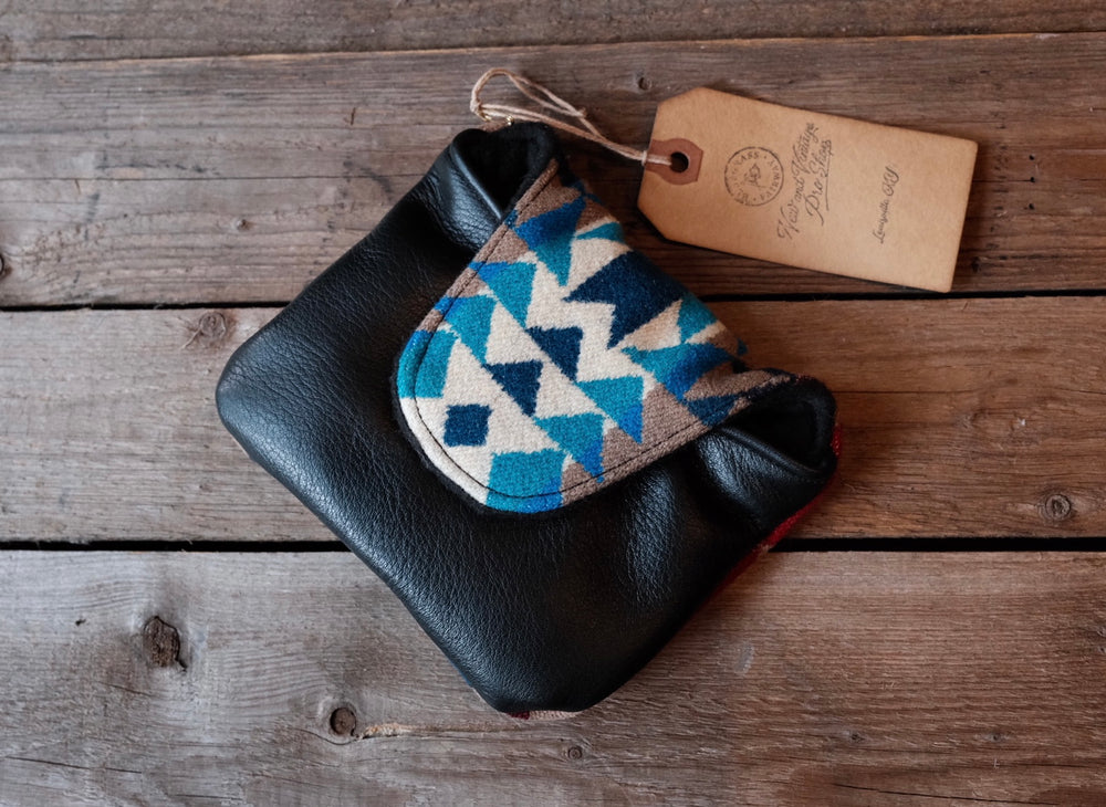 Single Barrel Mallet putter cover in Pendleton Wool / Black Napa Leather