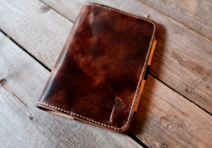 Single Barrel Collection Minimalist Scorecard Holder in  Shell Cordovan Marbled