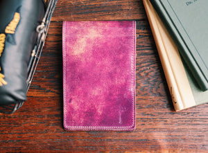 Single Barrel Collection  Yardage Book / Scorecard Holder in Shell Cordovan Marbled UV