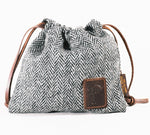 Harris Tweed Golf Drawstring Valuables Pouch in Black and White Herringbone
