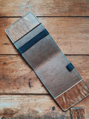 
            
                Load image into Gallery viewer, Single Barrel Collection  Golf Scorecard Holder / Yardage book cover in Pueblo Olive
            
        